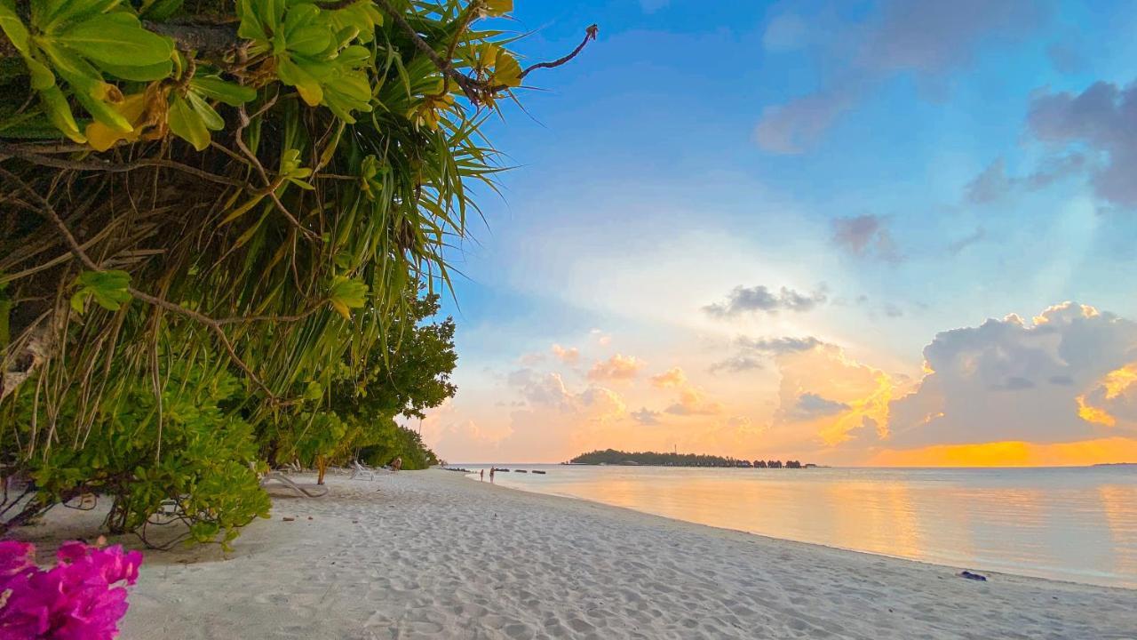 Leisure Inn Guest House Bodufolhudhoo Extérieur photo