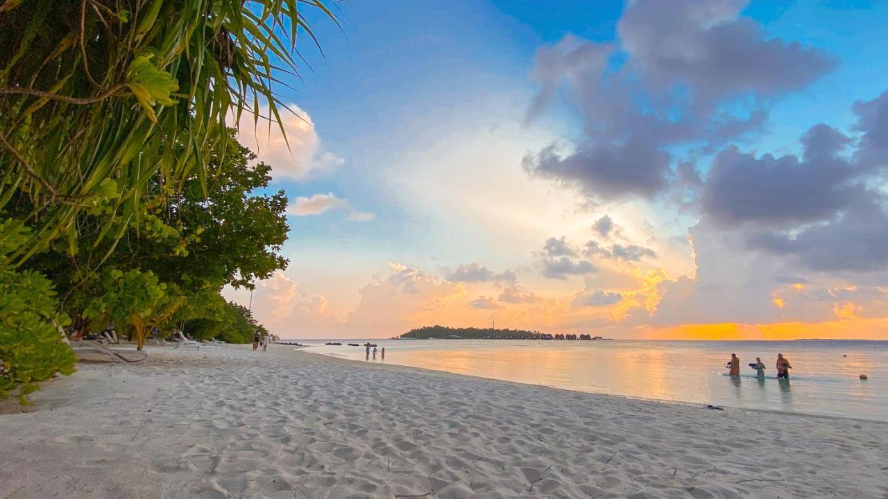 Leisure Inn Guest House Bodufolhudhoo Extérieur photo