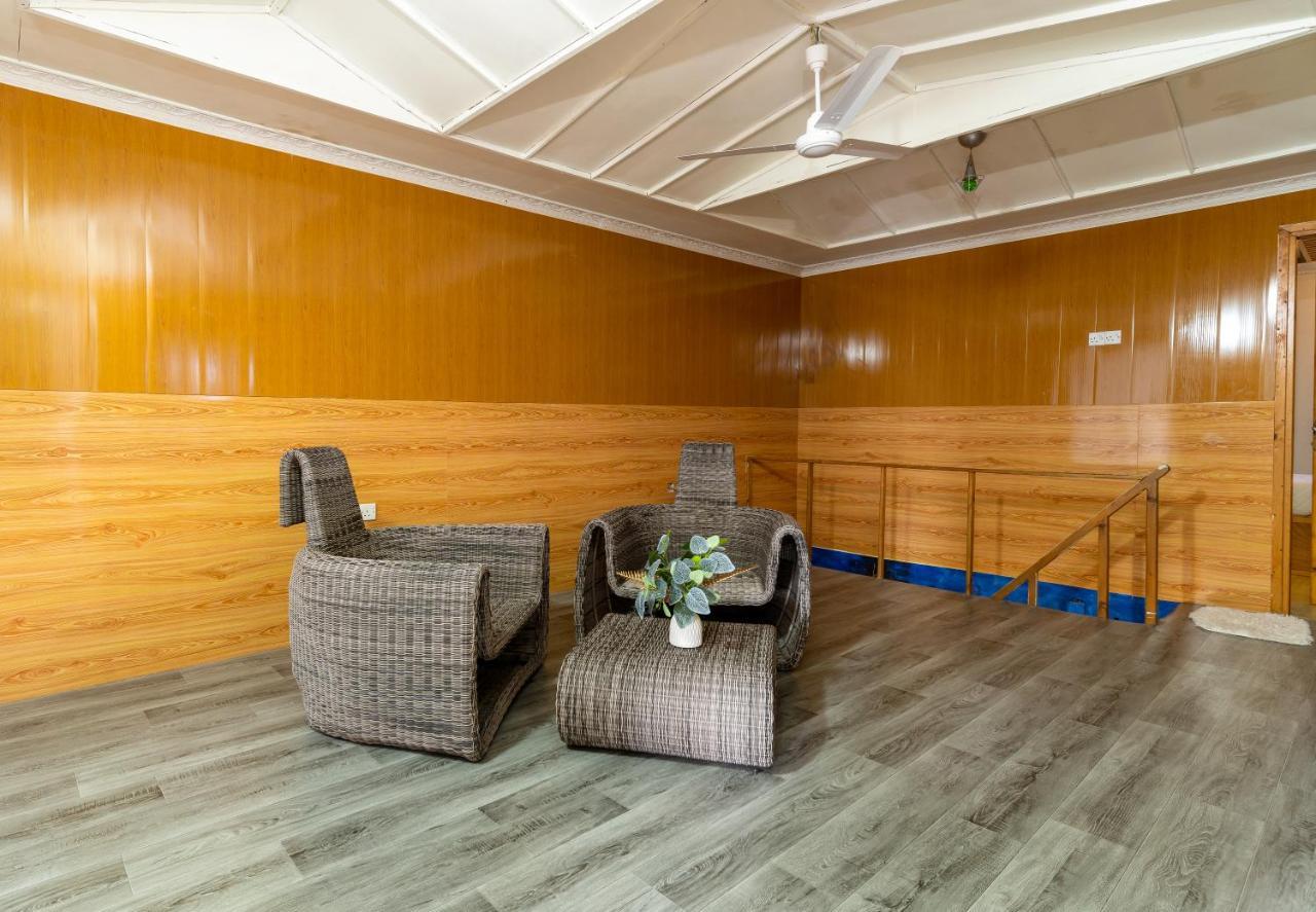 Leisure Inn Guest House Bodufolhudhoo Extérieur photo